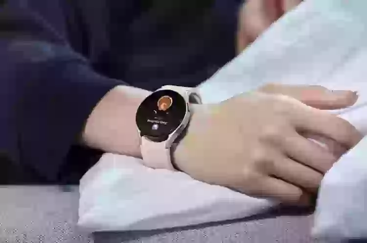 Вот почему так и хочется купить новые умные часы Samsung