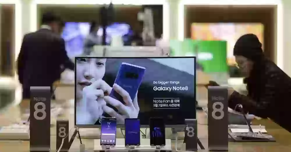 Samsung придумала, как оживить старые Android-смартфоны