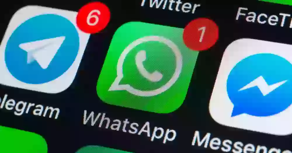 Хакеры научились взламывать смартфоны через WhatsApp